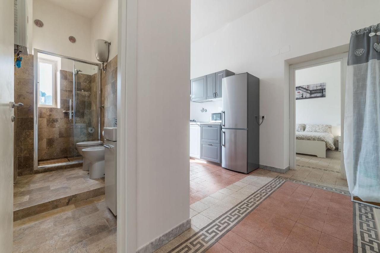 Colosseo & Colle Oppio Cozy Apartment Rome Luaran gambar